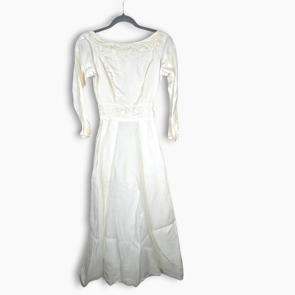 Vintage Cream Satin Floral Lace Long Sleeve Wedding Dress Gown Crinoline 1950s
